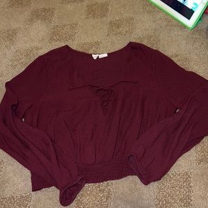 Sky and sparrow Maroon lace up top